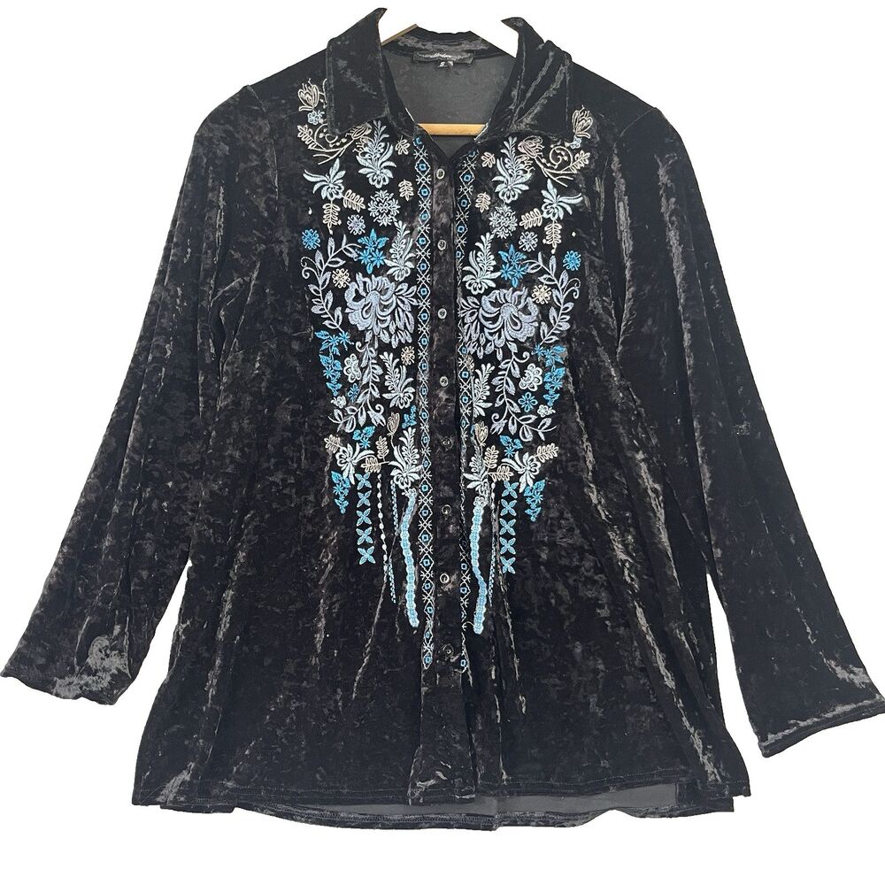 Andree by Unit Black Velvet Embroidered Burnout Button‎ Up Blouse Small